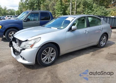 2013 Infiniti G37X z USA, uszkodzony, nr VIN JN1CV6AR8DM751850